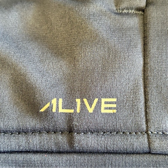 Alive Sz M Blue & Gray Y2K Track Jacket NWT - Picture 6 of 7
